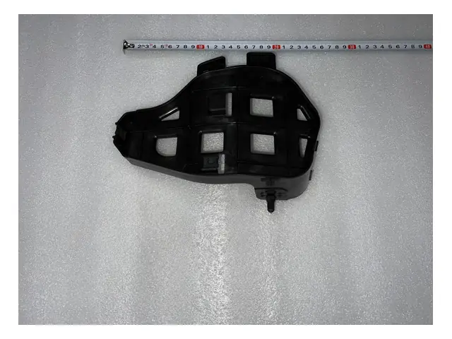 Rear bumper · 后保险杠右下支撑支架总成