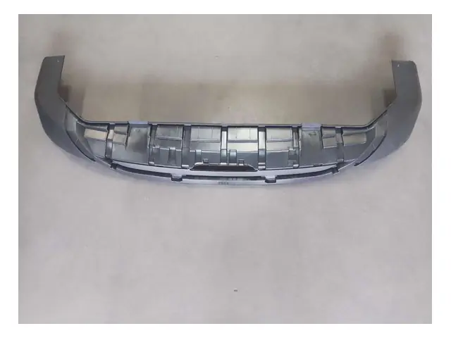 Rear bumper · 后保险杠下本体