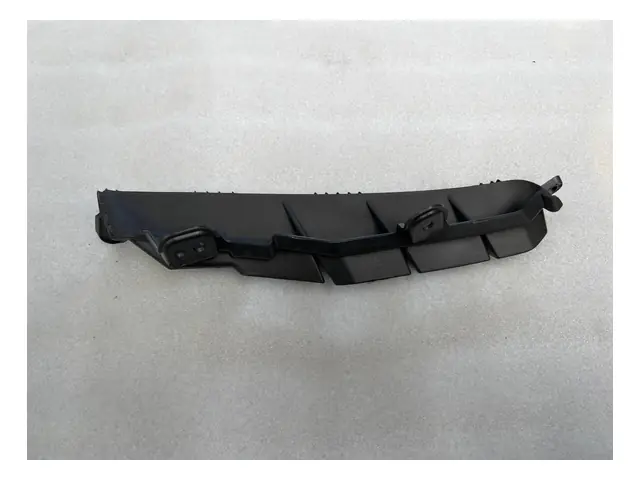 Front bumper · 前保险杠左进风口