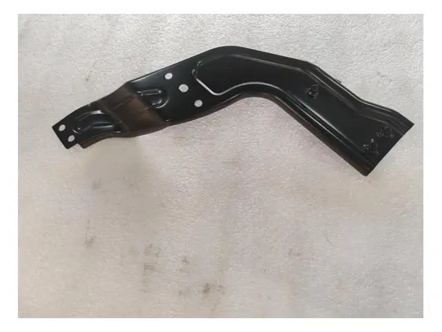 Front bumper · 前保险杠右安装支架总成Ⅱ