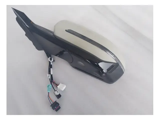 Rear-view mirrors · 左外后视镜总成