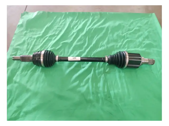 Drive shafts · 左前传动半轴总成