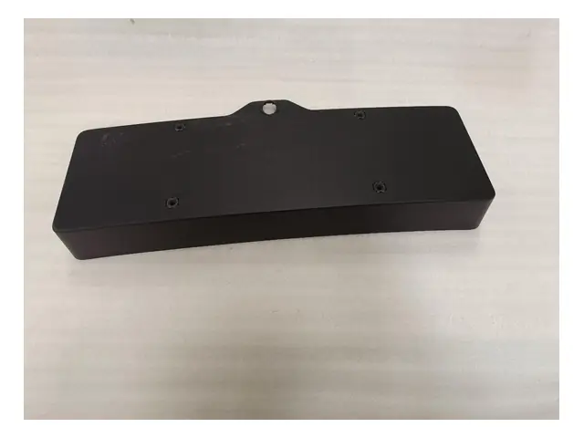 Front bumper · 前牌照板底座